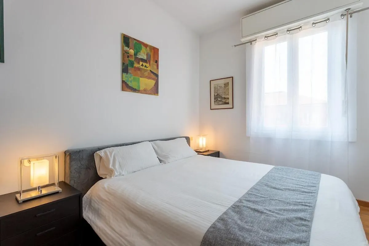 Apartment Navigli-Romolo - Rooftop With Private Terrace Milan